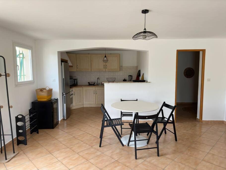 Apartamento Grande Annexe De Maison Avec Jardin Aix-en-Provence Exterior foto