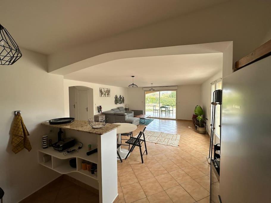 Apartamento Grande Annexe De Maison Avec Jardin Aix-en-Provence Exterior foto